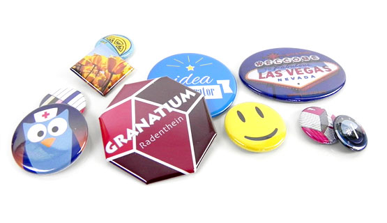 Shiny button badges