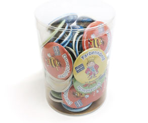 56mm Button badges in round clear box